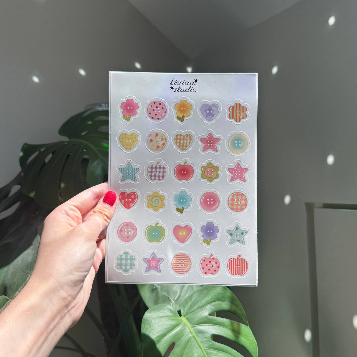 Planche de stickers boutons — Liviaa.studio