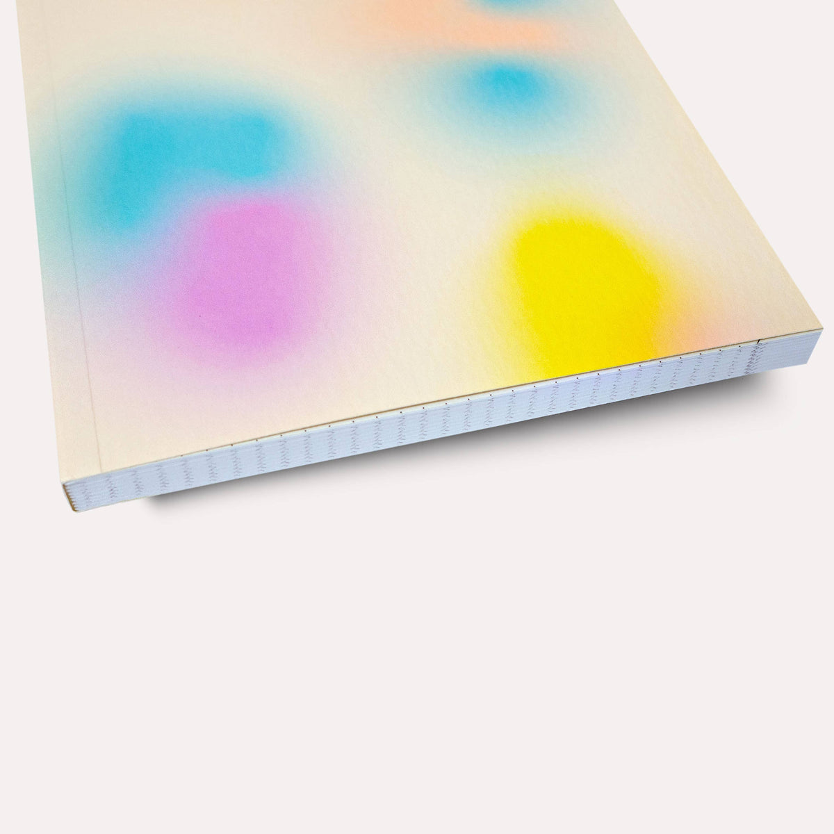 Cahier A5 Gradient — Ouverture à Plat · The Completist