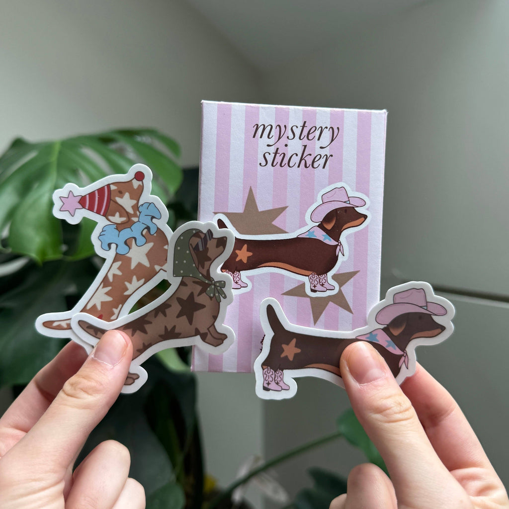 Mystery Sticker Teckel — Liviaa.studio