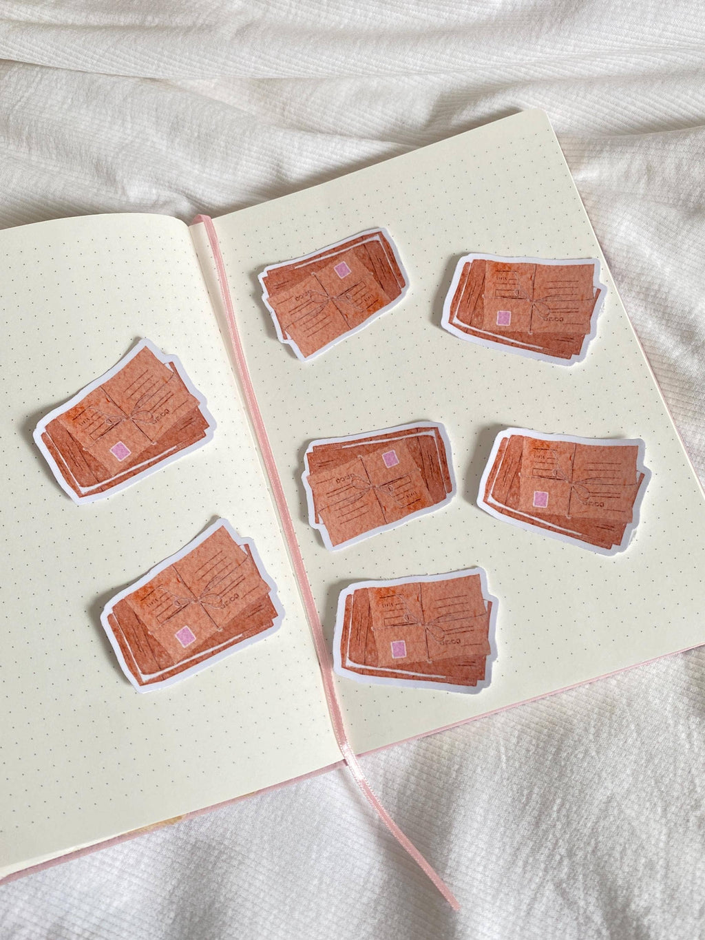 Sticker lettres - Studio Louja