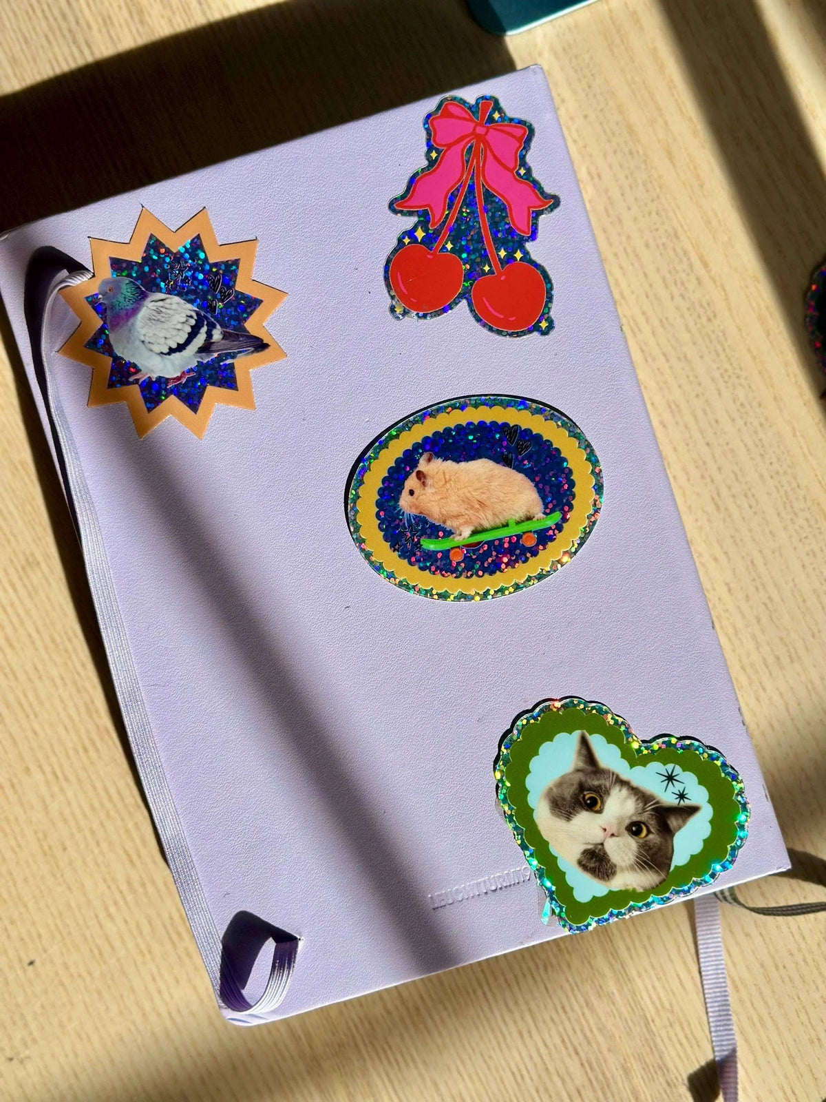 Sticker Scintillant Hamster Skateur — Shellflower