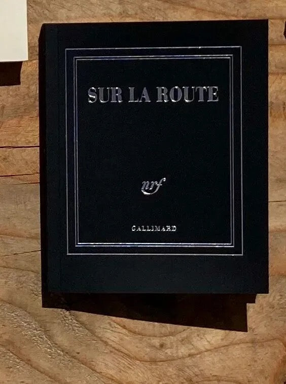 Carnet poche couverture noire «Sur la route» - les Jolies Planches